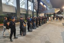 Kawal “Big Match” BRI Super Liga, Brimob Batalyon B Pelopor Pastikan Keamanan Laga Borneo FC vs Persebaya di Stadion Segiri