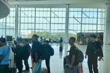 Kawal Gerbang Utama Kota, Detasemen Gegana Brimob Kaltim Pastikan Arus Mudik di Balikpapan Aman dan Kondusif