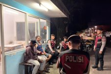 Patroli Dialogis dan Pengamanan Sahur, Dit Samapta Polda Kaltim Perkuat Keamanan di Balikpapan