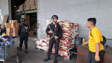 Jaga Stabilitas Jelang Idul Fitri, Brimob Kaltim Perketat Pengamanan di Pusat Perbelanjaan