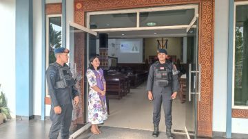 Brimob Kaltim Perketat Pengamanan Gereja di Samarinda, Pastikan Ibadah Minggu Berjalan Kondusif