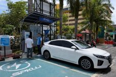 PLN Siagakan 77 SPKLU di Kaltim–Kaltara, Dukung Kelancaran Mudik Kendaraan Listrik