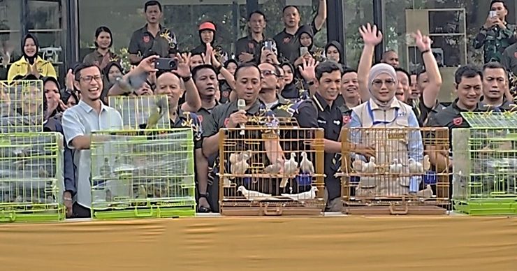 Pelepasan 100 Burung di Skybox, Pangdam VI/Mulawarman Tegaskan Komitmen TNI Jaga Kelestarian Alam
