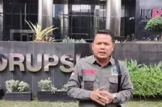 Bau Mafia Cukai Kian Menyengat! AMI Tekan KPK Usai Periksa Pengusaha Rokok