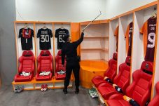 Pengamanan Ketat Brimob Warnai Kemenangan Telak Borneo FC di Segiri