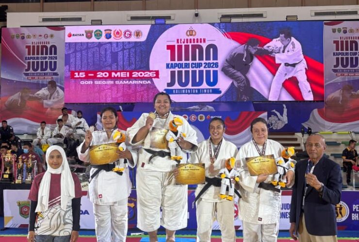 Polwan Brimob Polda Kaltim Raih Predikat Pejudo Terbaik Putri Kategori Polri