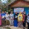 Polwan dan Bhayangkari Polda Kaltim Salurkan Bantuan Beras untuk Warga Karang Joang Balikpapan