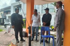 Wujud Hadir Beri Rasa Aman Masyarakat, Sat Brimob Polda Kaltim Intensifkan Patroli Kamtibmas di Sejumlah Wilayah