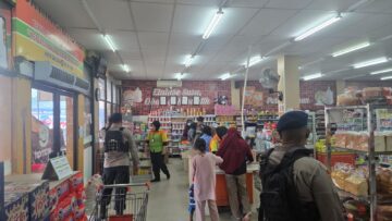 Brimob Polda Kaltim Perkuat Patroli Malam di Samarinda, Ajak Masyarakat Aktif Jaga Kamtibmas