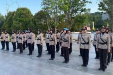 Jelang HUT ke-78 Polwan, Polwan Polda Kaltim Ziarah dan Tabur Bunga di TMP Dharma Agung