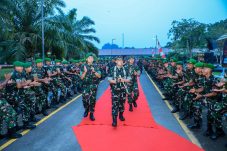 Pangdam VI/Mulawarman Tinjau Pendidikan Anak Perbatasan hingga Kesiapan Satuan di Malinau
