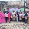 Polwan dan Bhayangkari Kaltim Berbagi Kepedulian kepada Warga Terdampak Kebakaran di Dahor