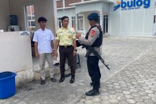 Brimob Intensifkan Patroli Dialogis di Tanah Grogot, Warga Diimbau Waspadai Gangguan Kamtibmas