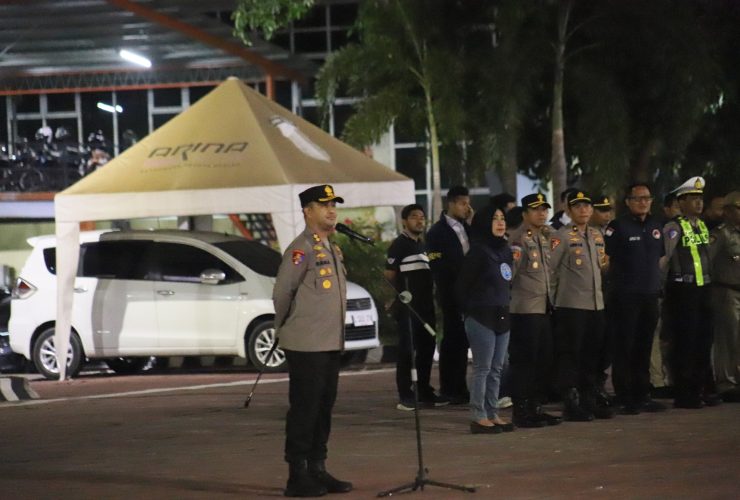 Jaga Kamtibmas Tetap Kondusif, Kapolres Gresik Pimpin Operasi Gabungan Miras dan Narkoba